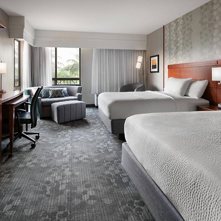 Отель Courtyard By Marriott Maui Kahului Airport Экстерьер фото