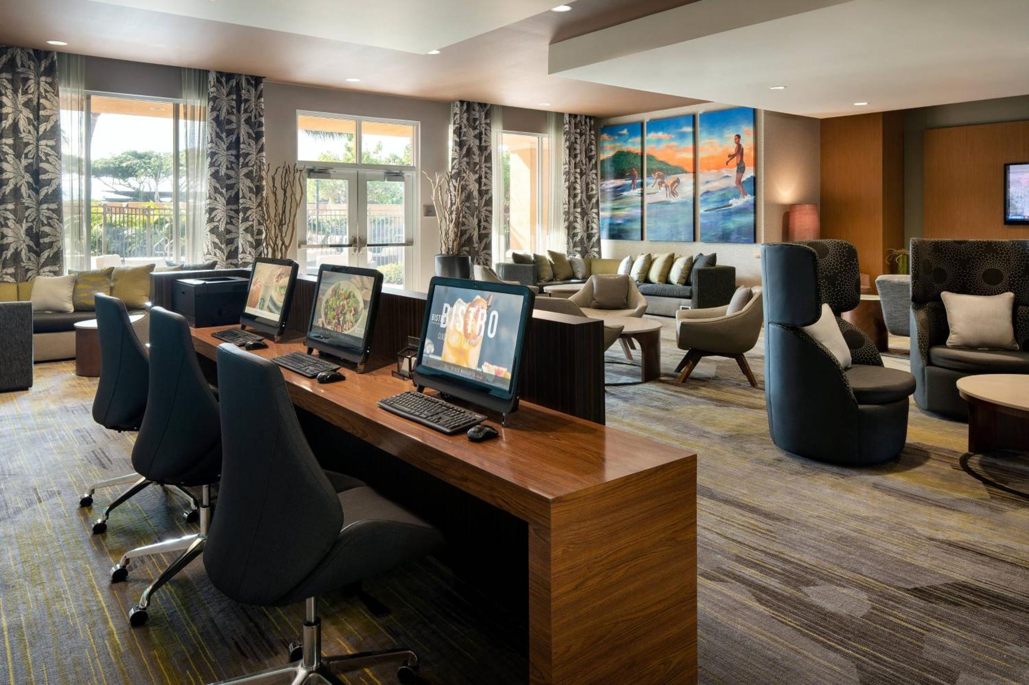 Отель Courtyard By Marriott Maui Kahului Airport Экстерьер фото